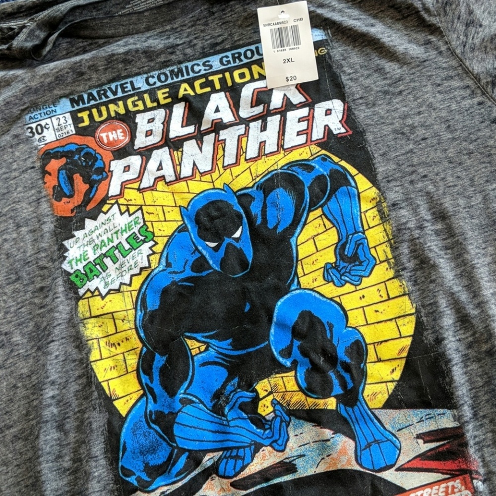 Men's super soft black panther marvel T-shirt